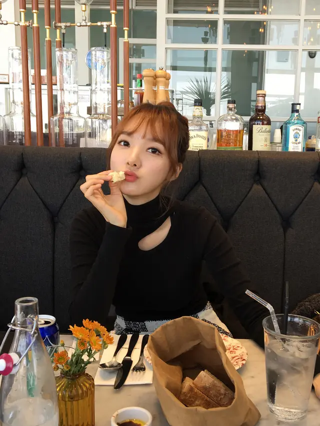 [Bintang] 7 Tahun Berkarier, Girlband Stellar Resmi Bubar