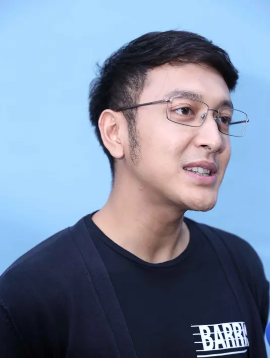 Dimas Anggara selalu berhasil membuat para penikmat film industri tanah air terpukau oleh aktingnya yang sangat menjiwai. (Nurwahyunan/Bintang.com)