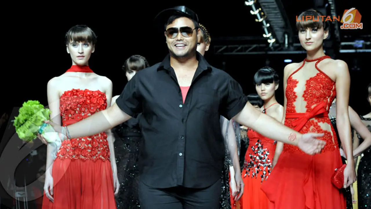 ivan-gunawan-131024b.jpg