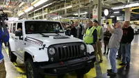 Model terakhir Jeep Wrangler JK yang telah disuntik mati.(Autoguide)