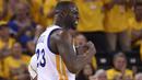 Golden State Warriors forward,  Draymond Green (23) merayakan kemenangan timnya atas Portland Trail Blazers pada laga NBA Playoffs di Oracle Arena, Rabu (4/5/2016) WIB.  (Mandatory Credit: Kyle Terada-USA TODAY Sports)