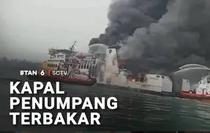Kapal Penumpang Terbakar