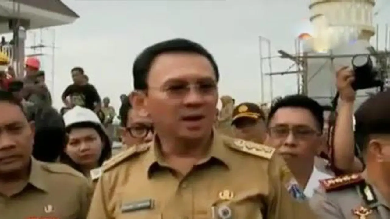 Ahok Tinjau Proyek Masjid hingga Aksi Pelecehan Seksual