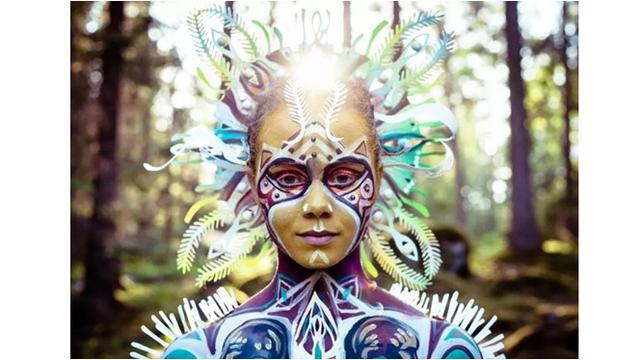 Kombinasikan Papercut dan Bodypainting, 7 Karya Seni Wanita Ini Mengagumkan