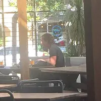 Gavin Rossdale dan Mindy Mann (via dailymail.co.uk)