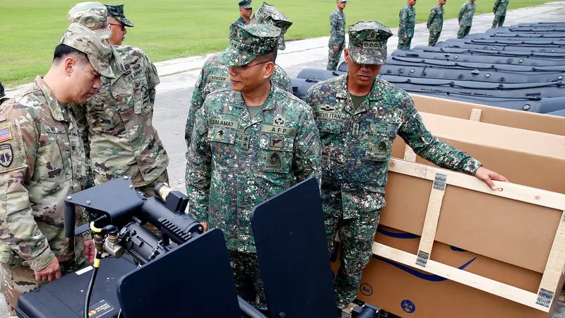 Filipina Terima Senjata dari AS untuk Operasi Militer di Marawi