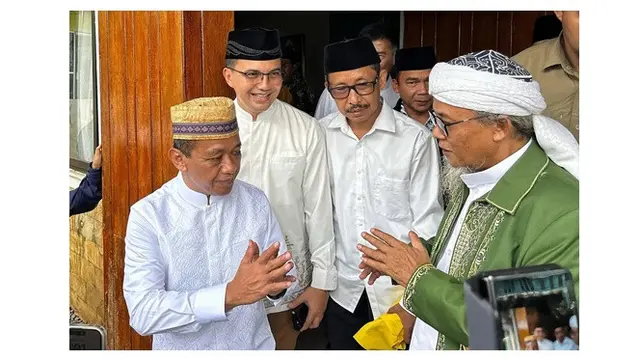6 Potret Sahrul Gunawan Usai Lengser, Sibuk Jadi Relawan hingga Main FTV