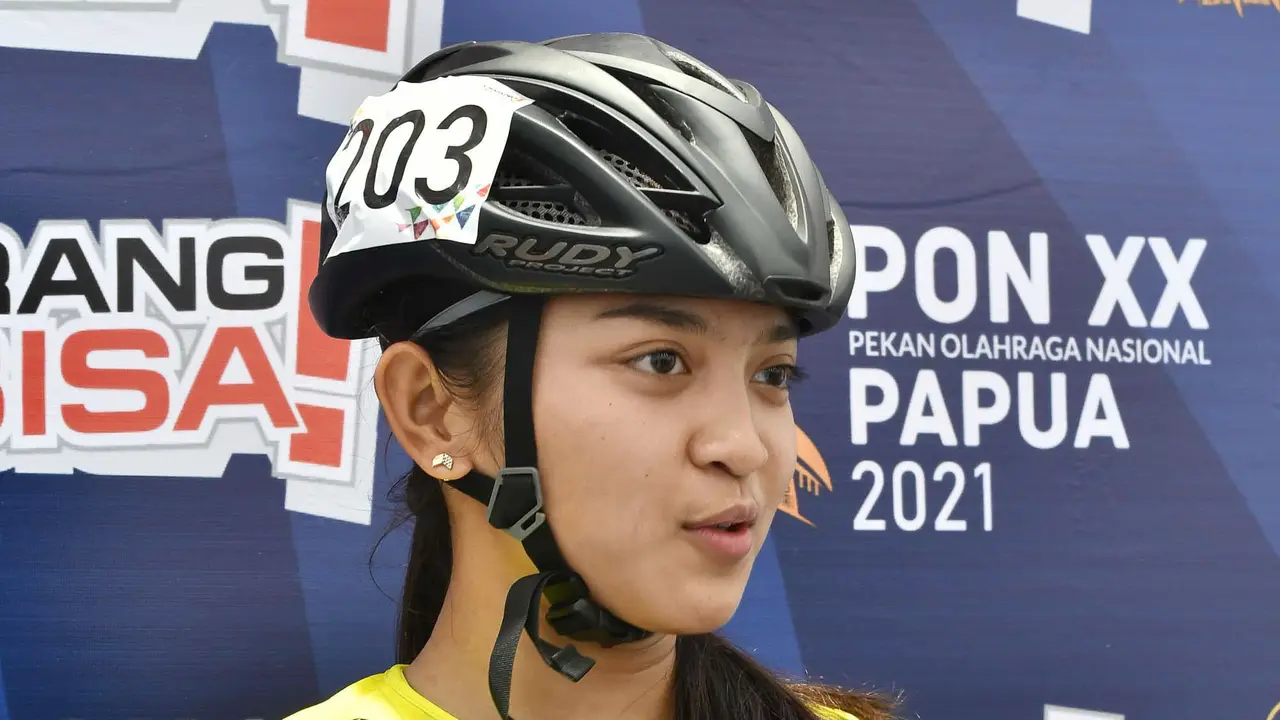 Foto: Pesona Dhinda Salsabila, Atlet Cantik Papua Peraih Medali Emas PON 2021