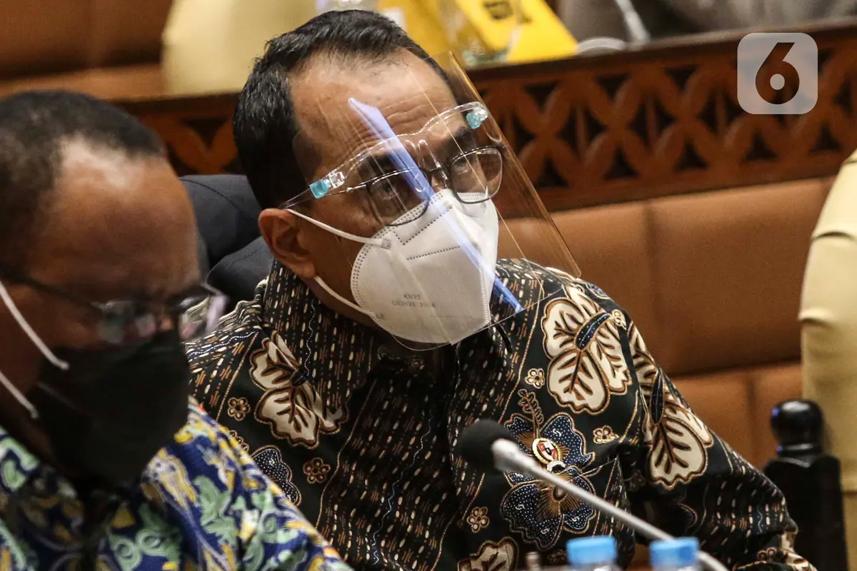 Menhub Raker dengan Komisi V DPR