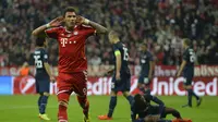 [VIDEO] Bayern Muenchen Paksa MU Bertekuk Lutut