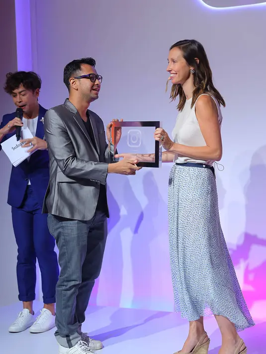 Pemeran dan presenter Raffi Ahmad memiliki banyak pengikut di akun instagram. Bahkan, suami Nagita Slavina itu masuk urutan nomor tiga memiliki followers terbanyak di Indonesia.  (Nurwahyunan/Bintang.com)