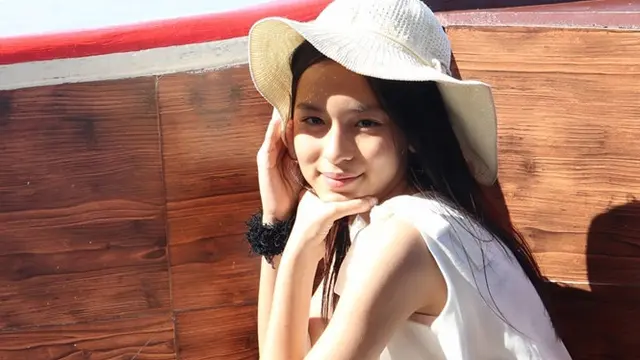 6 Potret Shanna Shannon, Penyanyi Cilik yang Viral Cover Lagu Ibu Pertiwi