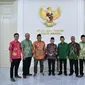 Wakil Presiden (Wapres) Ma'ruf Amin menerima kunjungan Dewan Pengurus Pusat Serikat Petani Indonesia (DPP SPI) pada Jumat (3/2/2023). (Dok. BPMI Setwapres)