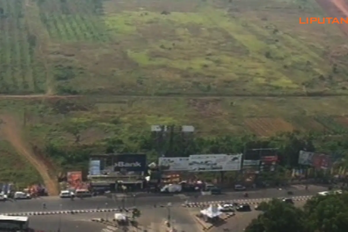 lip-arus-mudik-130806c.jpg