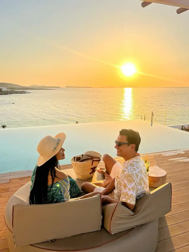 Titi Kamal bareng Christian Sugiono liburan (Instagram/titi_kamall)