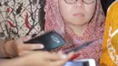 Tokoh dari Gerakan Suluh Kebangsaan, Alissa Wahid memberikan keterangan usai menggelar pertemuan tertutup dengan Wakil Presiden ke 6 Try Sutrisno di Jakarta, Kamis (3/10/2019). Pertemuan tersebut selain silaturahmi juga mendiskusikan berbagai isu kebangsaan saat ini. (Liputan6.com/Faizal Fanani)