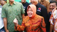 alon Wali Kota Surabaya yang diusung Partai Demokrasi Perjuangan Indonesia Perjuangan (PDIP), Tri Rismaharini. (Liputan6.com/Dian Kurniawan)