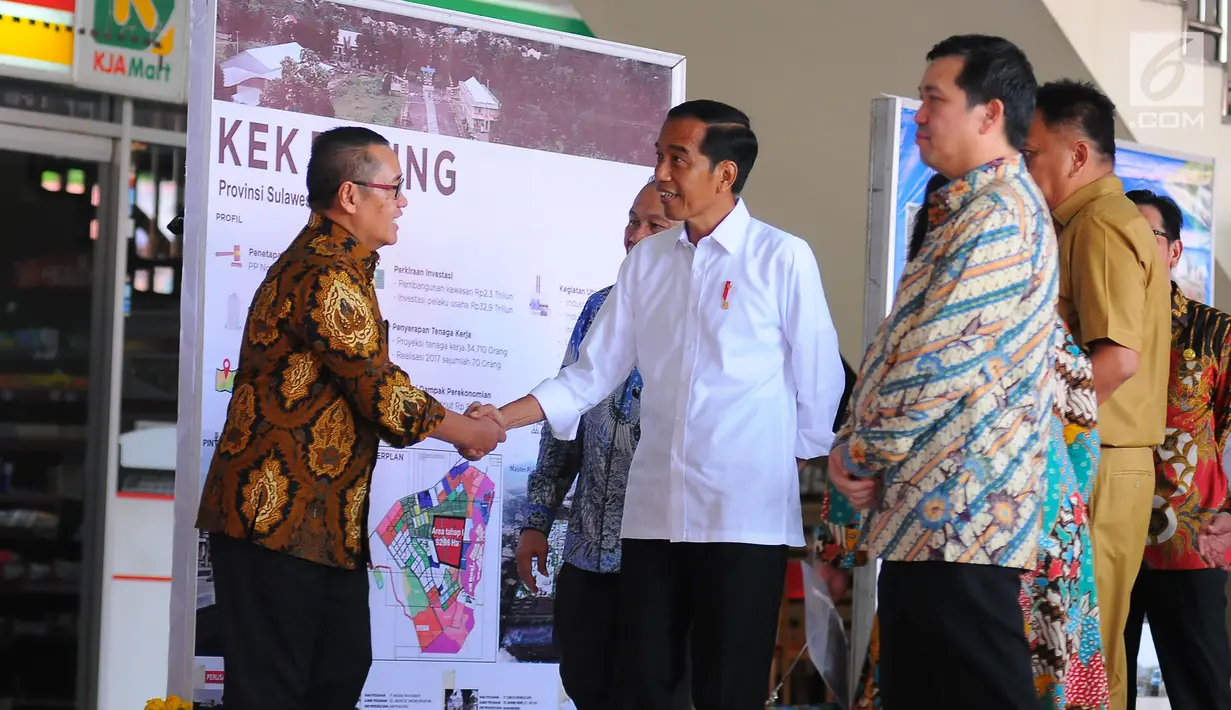 Kawasan Ekonomi Khusus (KEK) di Bandara Sam Ratulangi, Manado, Senin (1/4). Jokowi meresmikan beroperasinya 3 Kawasan Ekonomi Khusus, Rusun Mahasiswa IAIN Kota Manado dan Rusun Mahasiswa UKI Kota Tomohon. (Liputan6.com/Angga Yuniar)