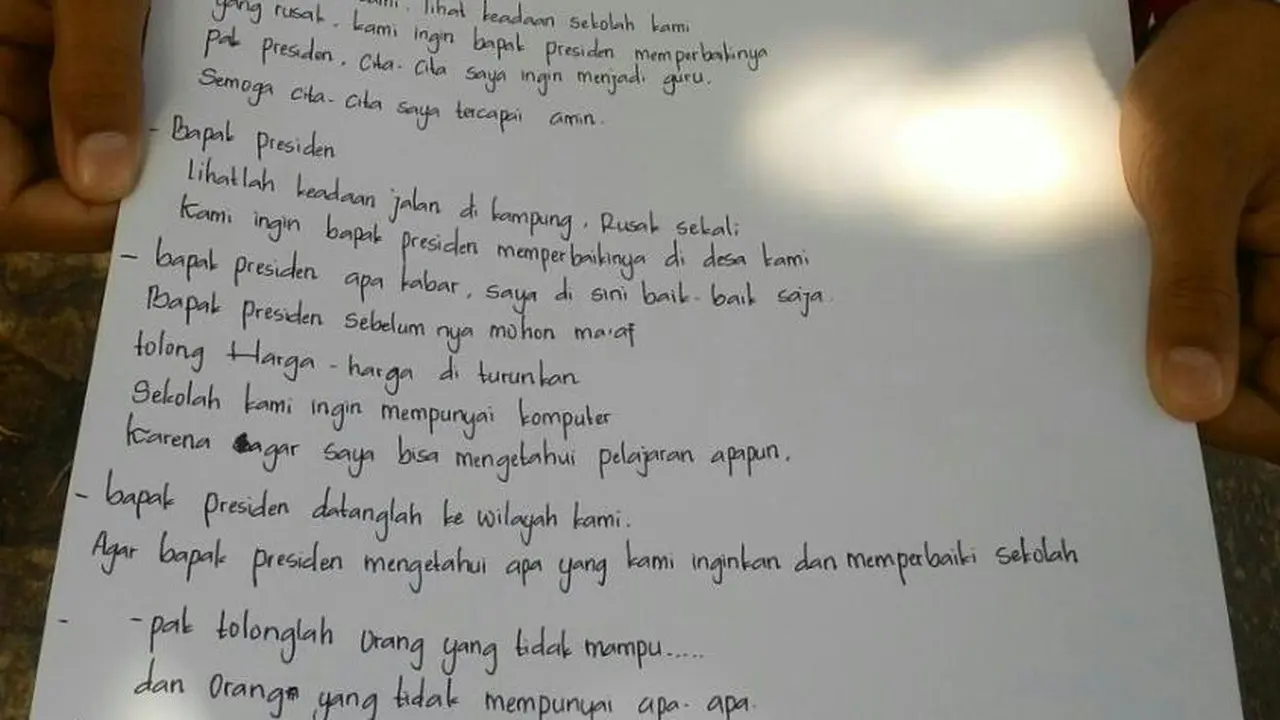 Pelajar Banten Menulis Surat ke Jokowi