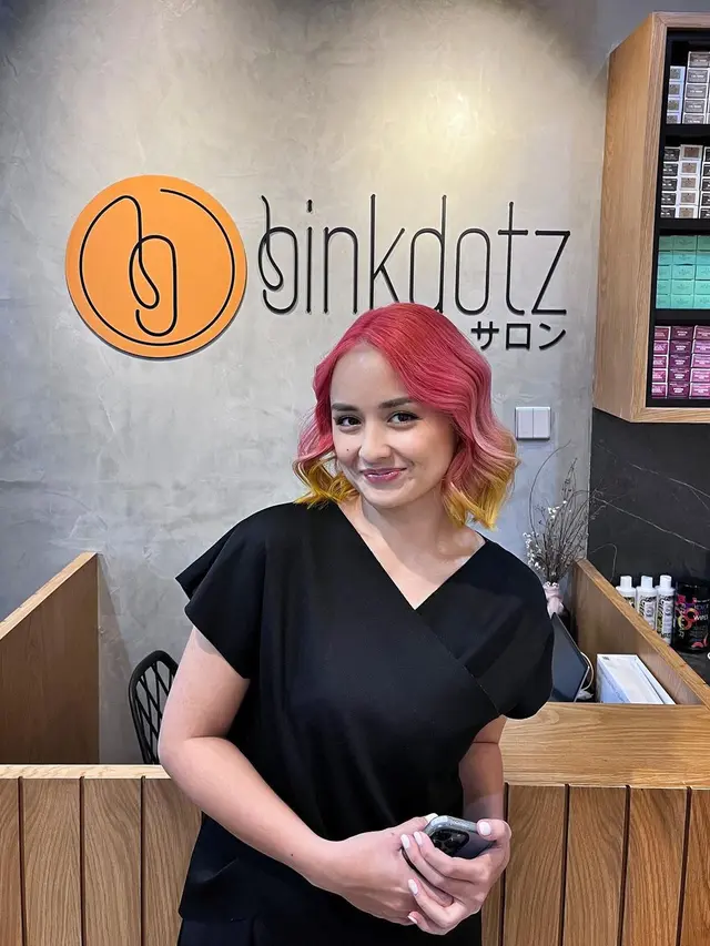 Warnai Rambut Lebih Cerah, Ini 6 Potret Joanna Alexandra yang Makin Fresh