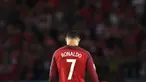 Cristiano Ronaldo gagal mencetak gol melalui titik putih saat Portugal bermain imbang 0-0 kontra Austria pada laga kedua Grup F Piala Eropa 2016di Parc des Princes, Minggu (19/6/2016) dini hari WIB. (AFP/Francisco Leong)