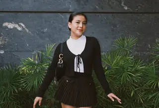 Potret Outfit Awkarin. (instagram/@narinkovilda)