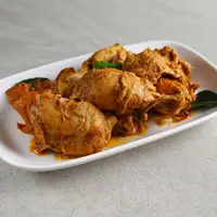 Ilustrasi rendang ayam/copyrightshutterstock/E Dewi Ambarwati