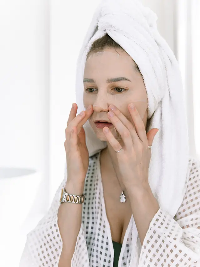 ilustrasi Cara menghilangkan belang di wajah/Ekaterina Bolovtsova/pexels