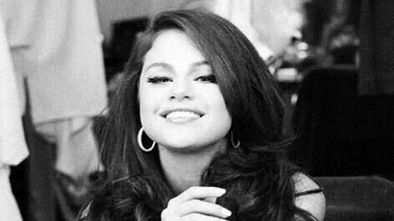 Selena Gomez menyumbangkan dana untuk membantu penelitian lupus. (Instagram/selenagomez)