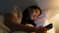 Mengenal Digital Sunset, Kebiasaan Sederhana untuk Tidur Lebih Nyenyak
