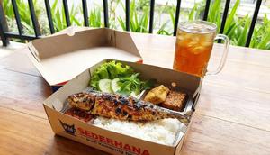 Ide Menu Nasi Kotak Rp15 Ribu (Foto: Gemini)