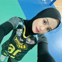 Wahida Muntaza Pemain Voli Jakarta Electric PLN. [@tasyawma]