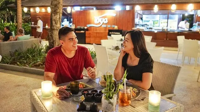 7 Potret Mesra Marcel Chandrawinata dan Istri yang Jarang Tersorot