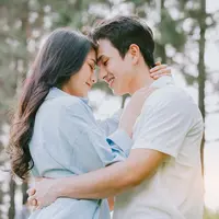 ilustrasi pasangan cinta/TimeImage Production/Shutterstock