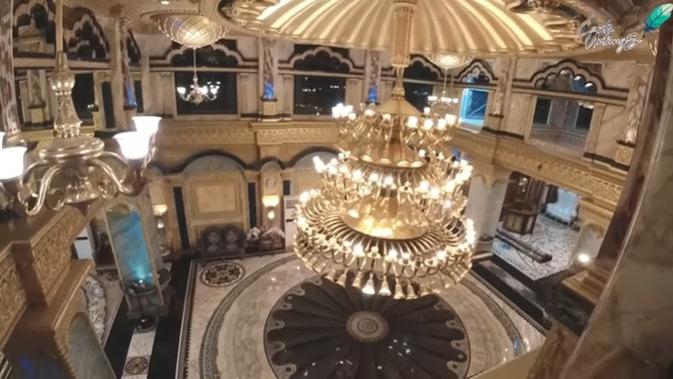 7 Potret Rumah Mewah Crazy Rich Palu Miliki 99 Kamar 