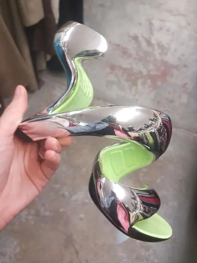 Enggak Habis Pikir, 10 Potret Desain High Heels Ini Nyeleneh Banget