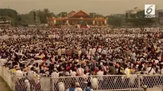 Paus Fransiskus berkunjung ke Myanmar ditengah konflik Rohingya.