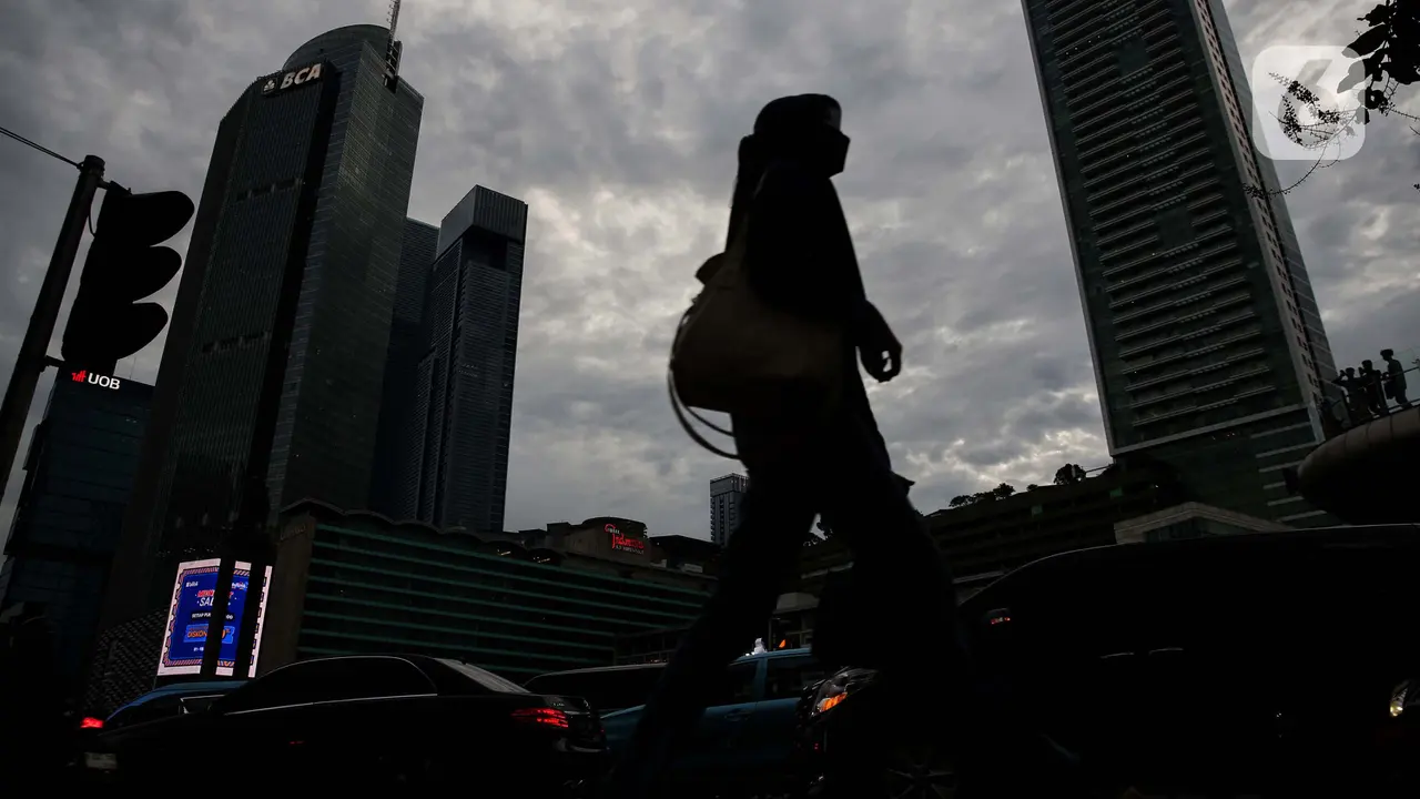 Naik 6,5 Persen, Pertumbuhan Ekonomi dan Inflasi Jadi Landasan Kuat Kenaikan Upah Minimum 2025