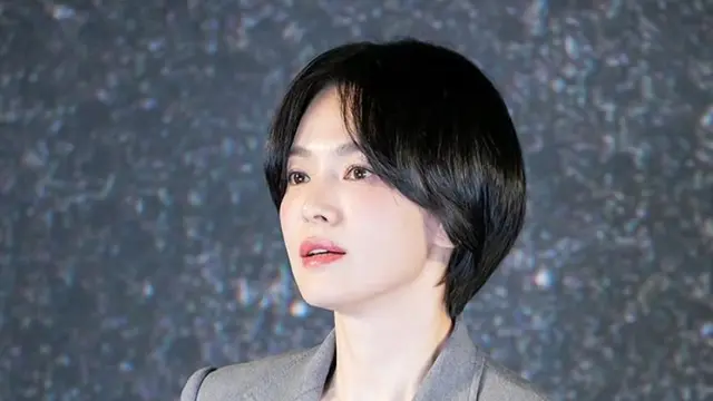 Gaya Rambut Pixie Cut Song Hye Kyo. [@kyo1122]