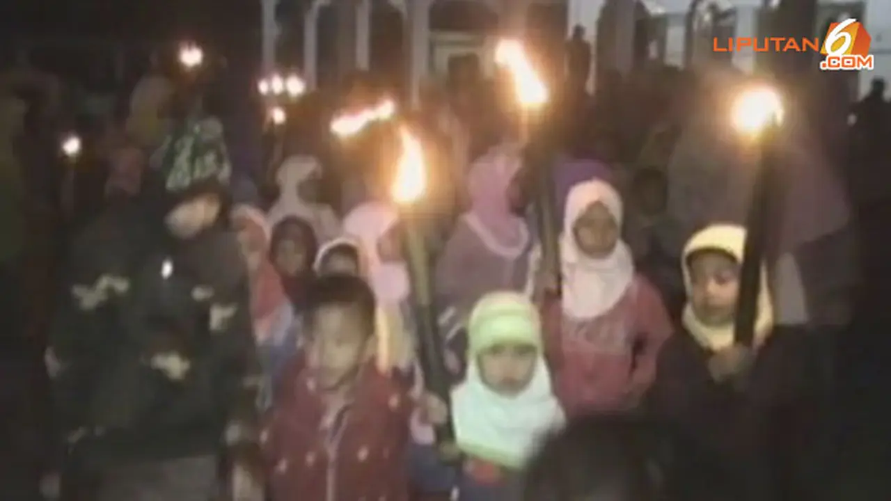pawai-obor-130807d.jpg