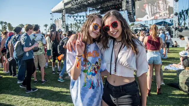 Gadis-Gadis Cantik Berkumpul di Festival Musik Coachella