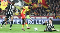 Odsonne Edouard sukses mencetak brace pada laga tersebut pada menit ke-25 dan ke-48. (AFP/Sameer Al-Doumy)