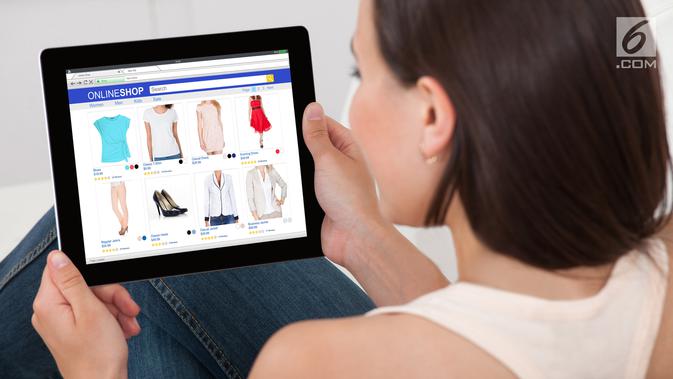 Ilustrasi Orang belanja online (iStockPhoto)