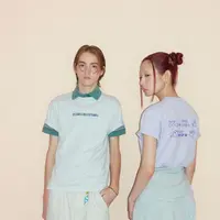 UNIQLO menghadirkan sentuhan nostalgia lewat koleksi UT terbaru yang merayakan 30 tahun Tamagotchi. Menggabungkan elemen fashion, budaya pop, dan memori masa kecil, kolaborasi ini memberikan pengalaman yang menyenangkan bagi generasi yang tumbuh bersama gim digital tersebut maupun para penggemar baru. (foto/dok: uniqlo)