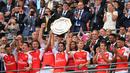 Musim 2015/2016, diawali Arsenal dengan manis usai meraih gelar Community Shield. The Gunners sukses menaklukan Chelsea 1-0. (AFP/Glyn Kirk)