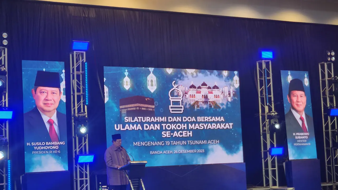 Presiden keenam RI Susilo Bambang Yudhoyono alias SBY saat menghadiri peringatan 19 tahun tsunami Aceh di Banda Aceh, Selasa (26/12/2023).