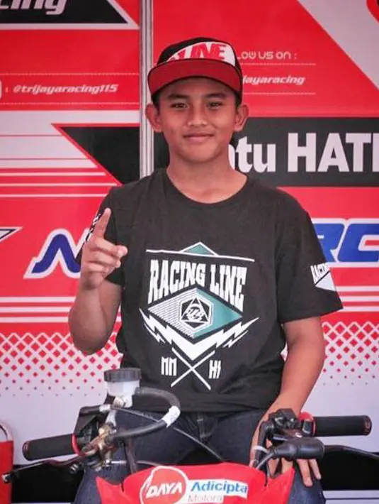 Tahun 2016, Mario Suryo Aji bergabung dengan Astra Honda Racing School. Mario yang kelahiran 16 Maret 2004 itu punya cita-cita tinggi di balap motor, yakni bisa menembus MotoGP. (instagram.com/marios.a96/)