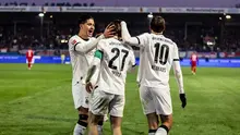 Aksi Kevin Diks bersama Borussia Monchengladbach saat bertandang ke markas Heidenheim dalam laga lanjutan Bundesliga 2025/2026, Sabtu (22/11/2025). (Dok. Borussia Monchengladbach)