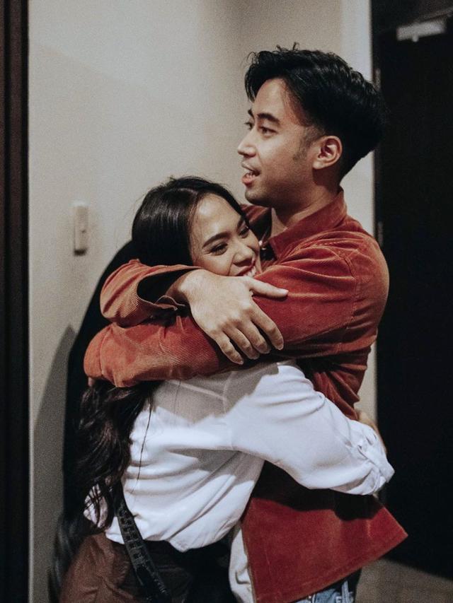 Sheryl Sheinafia dan Vidi Aldiano. (Foto: Dok. Instagram @sherylsheinafia)