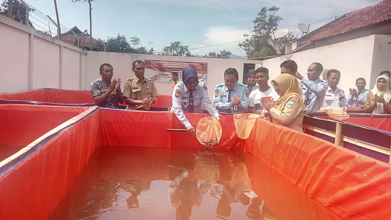 Lele Jadi Penawar Jenuh Napi Anak Bapas Garut